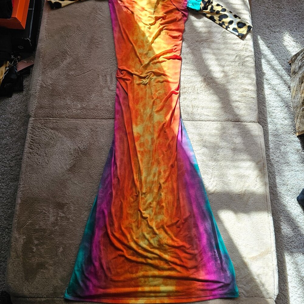 Multicolor Leopard Print Maxi Gown – Long Sleeve Gradient Bodycon Dress - Picture 3 of 4